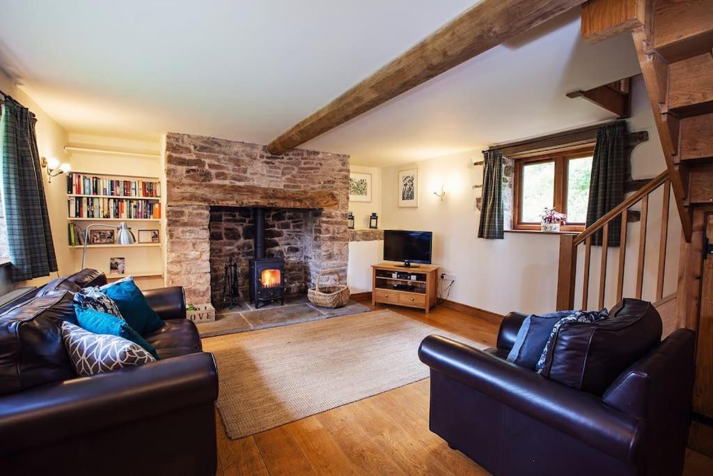Cabalva Mill Cottage - Very Private And With Views Over The River Wye Clifford Exterior foto